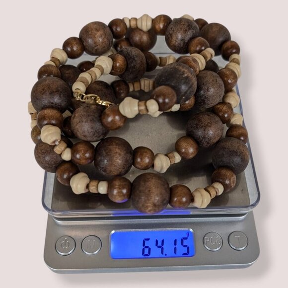 (2/$20) Vintage Avon Wood Beaded Necklace - Picture 5 of 5